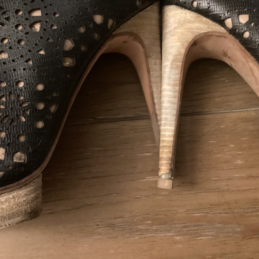 Black Platforms - image 4